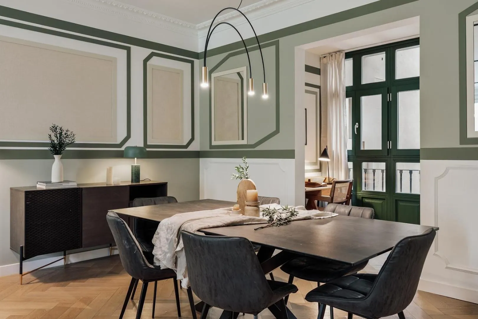 Daire Mavi - 2 Bedrooms And Balcony In Eixample Dreta Barselona